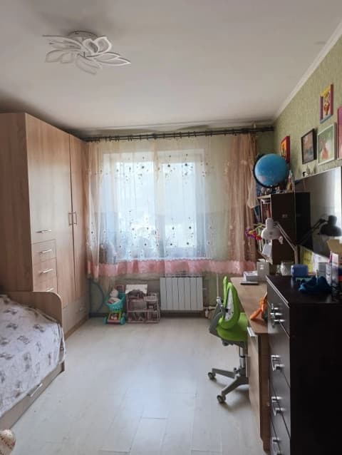 Продается 3к квартира, Киевская, 45, Левый берег